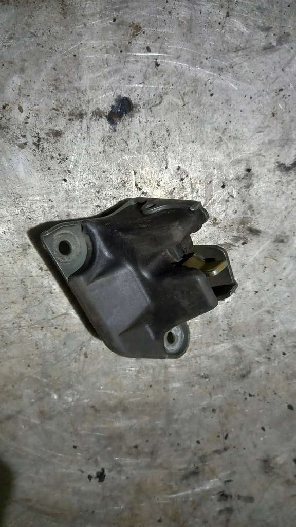 фото №1, Замок задній кришки fiat punto ii lift 03r