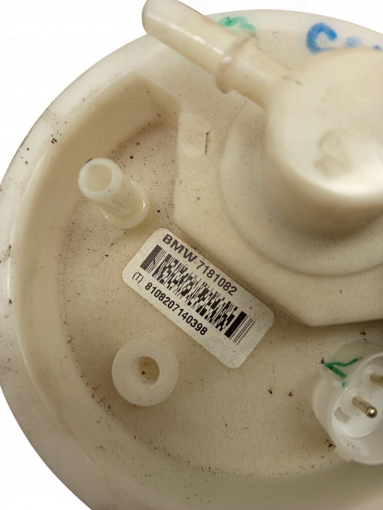 Bmw x5 f15 7181082 датчик уровня топлива Недорого