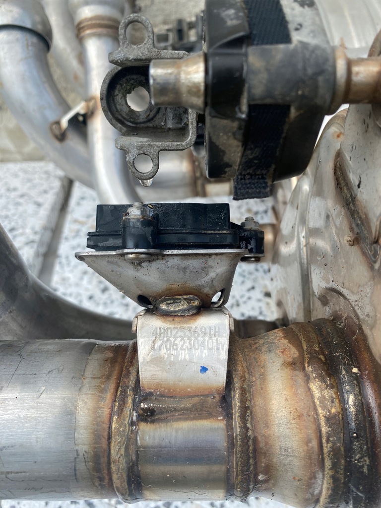 фото №10, Bentley bentayga w12 гасник вихлоп оригінальний номер 36a253611a