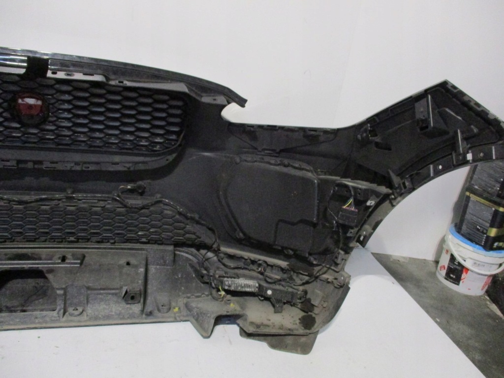 фото №8, Бампер jaguar e pace 4x pdc r-dynamic противотуманная фара led