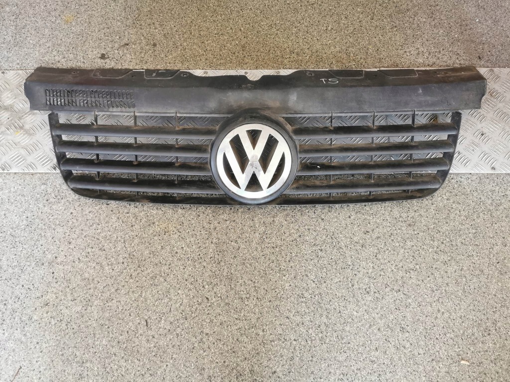 фото №1, Решётка радиатора решётка радиатора vw t5 оригинальный номер 7h0807101