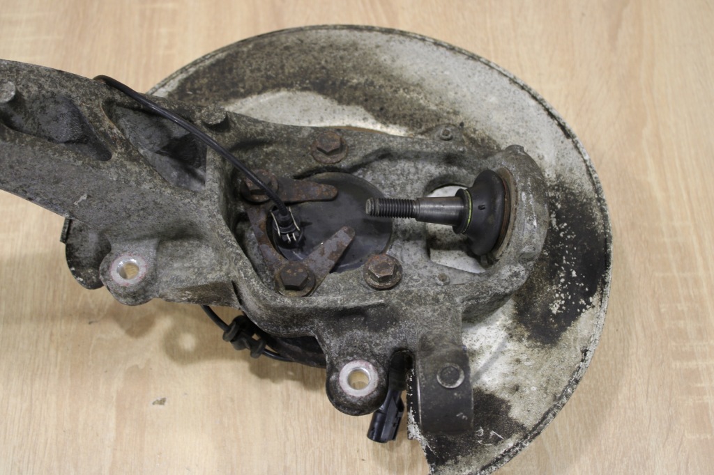 фото №3, Ступица поворотный кулак левый перед jaguar xf x250 2.7d