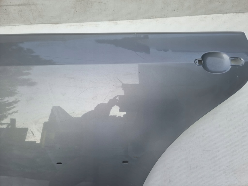 Wv golf v обшивка двері задня ліва в Україні