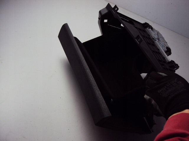 фото №5, Бардачок пасажира peugeot 3008 ii 2016-