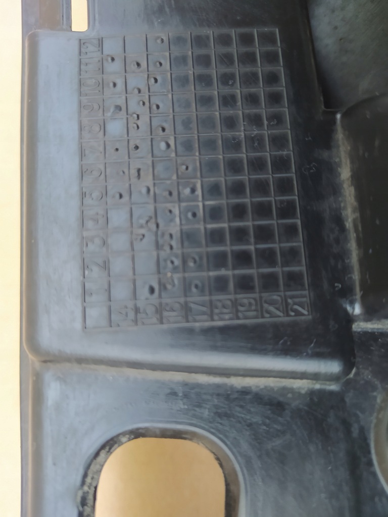 фото №5, Jaguar f-pace r sport 16-20 пластик верхній бампера