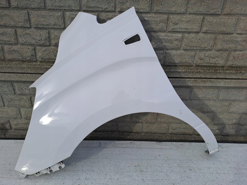 фото №1, Hyundai h1 2007- крыло передний левый