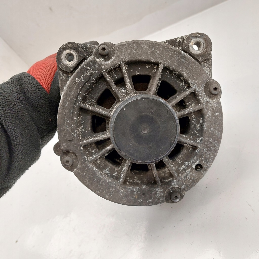 Volkswagen phaeton 3,2b генератор delphi 14v 190a 07c903021g Цена