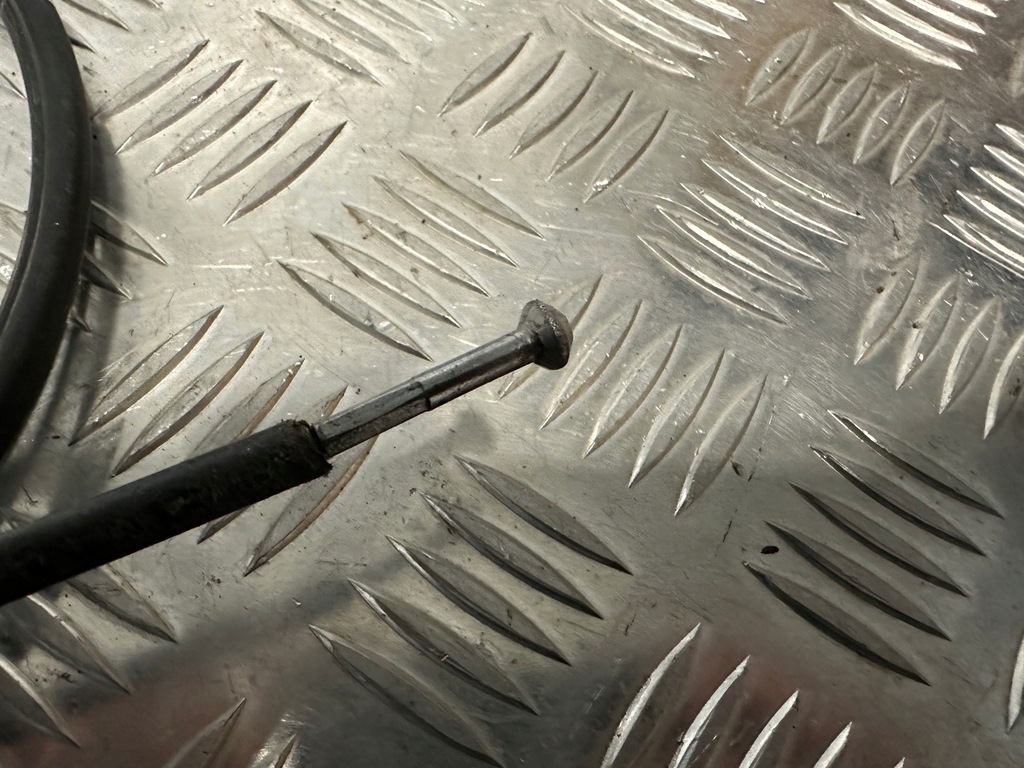 фото №4, Opel corsa e ручка трос капот 13186909