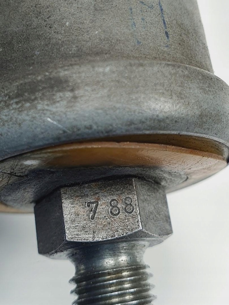 фото №7, Датчик тиску оливи mercedes w124