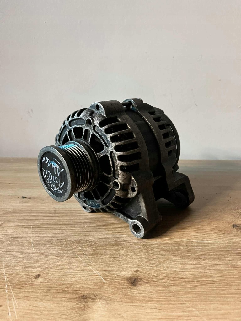 Купить Opel astra j генератор 13500582 1.4 1.6 b