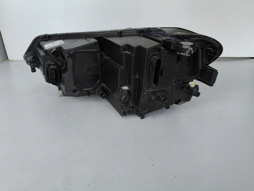 фото №5, Лампа правая фара vw touran 5ta 16- full led