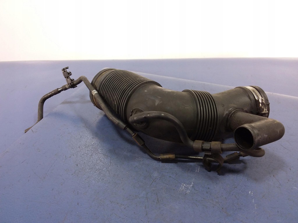 фото №4, Roomster fabia 1.6 tdi труба повітря 6r0129654c