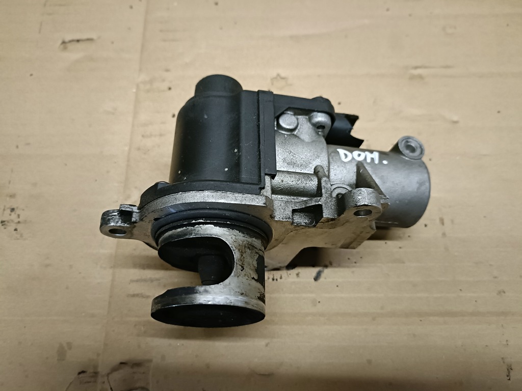 фото №1, Audi 4.2 tdi клапан egr 057131501f