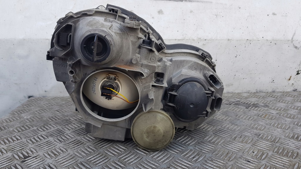 фото №10, Mercedes w203 лампа ліва права перед передня