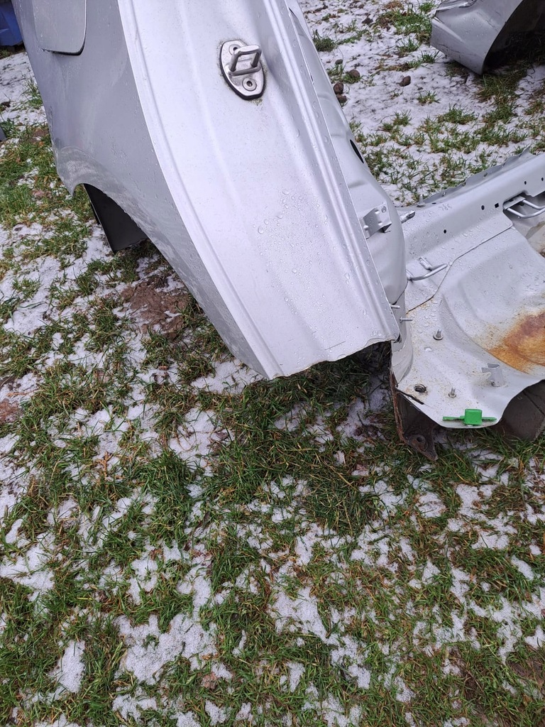 фото №11, Крила задня leon iii kombi