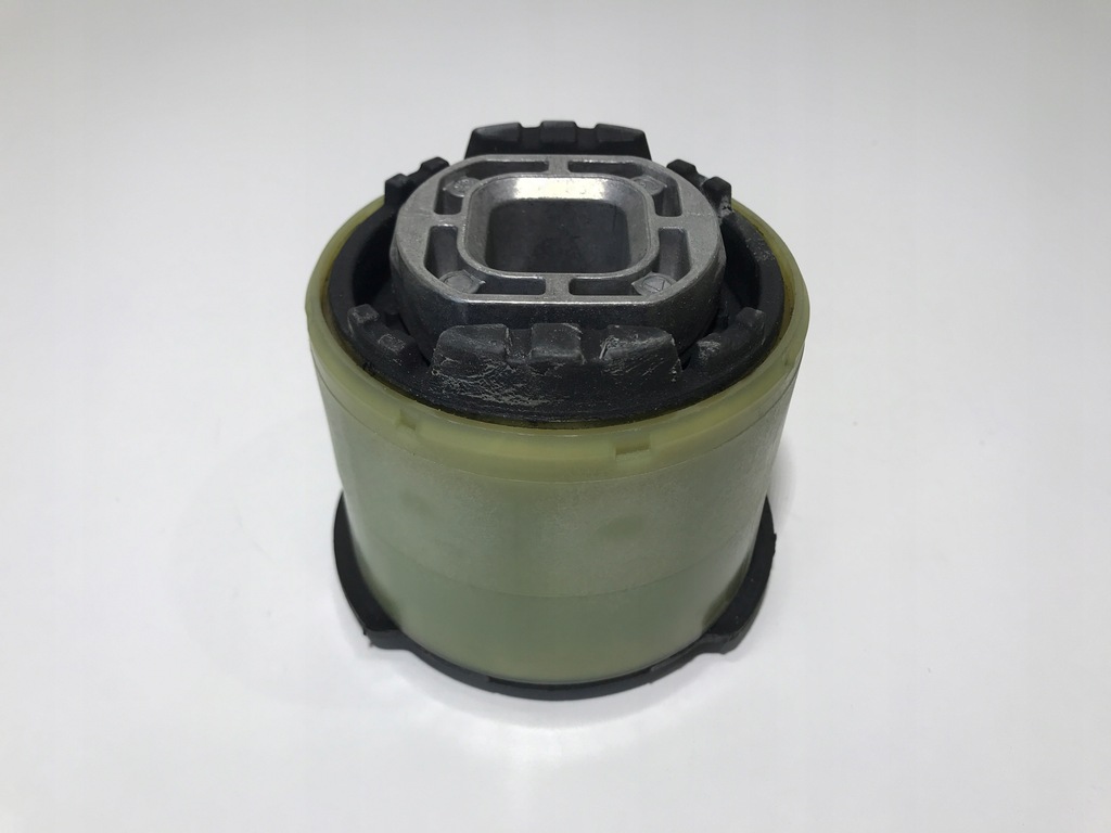 фото №1, Подушка втулка балка задня f01 f02 6852047