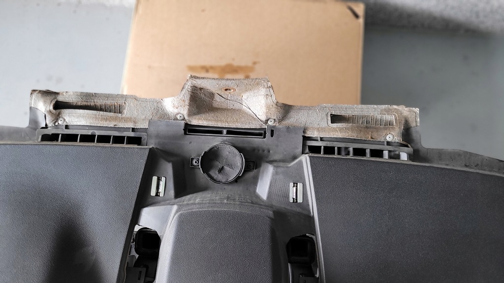 фото №7, Консоль +подушка пассажира opel zafira ii оригинал