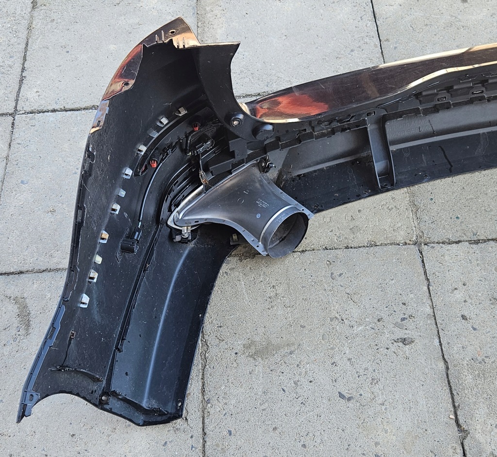 фото №10, Ford mondeo mk5 kombi lift 20-25 крышка багажника задняя + бампер