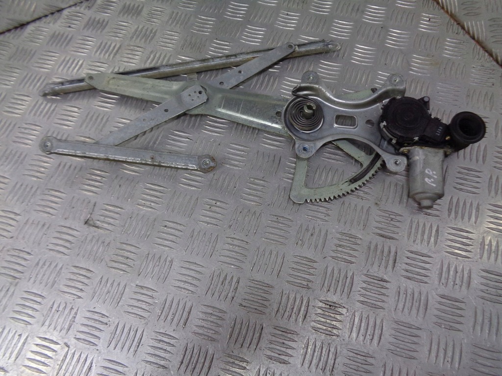 фото №1, Механізм скло правий перед toyota avensis verso