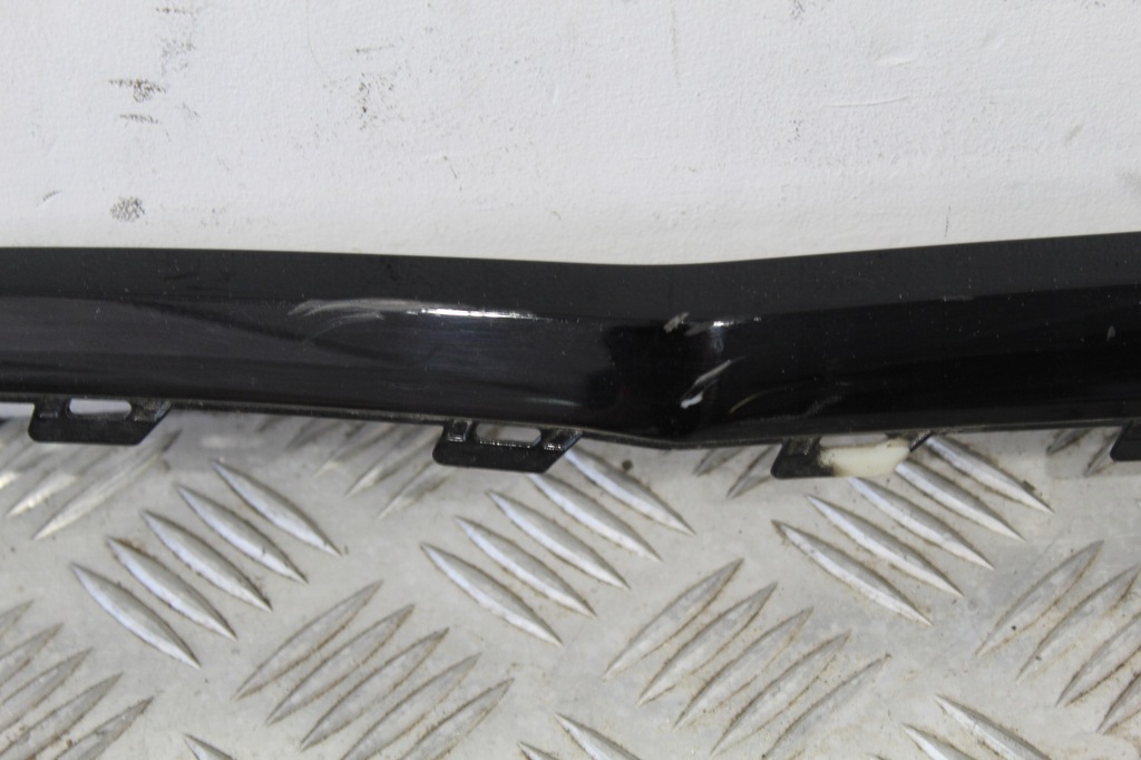 фото №2, Молдинг декоративна бампера ліва t-roc 2ga