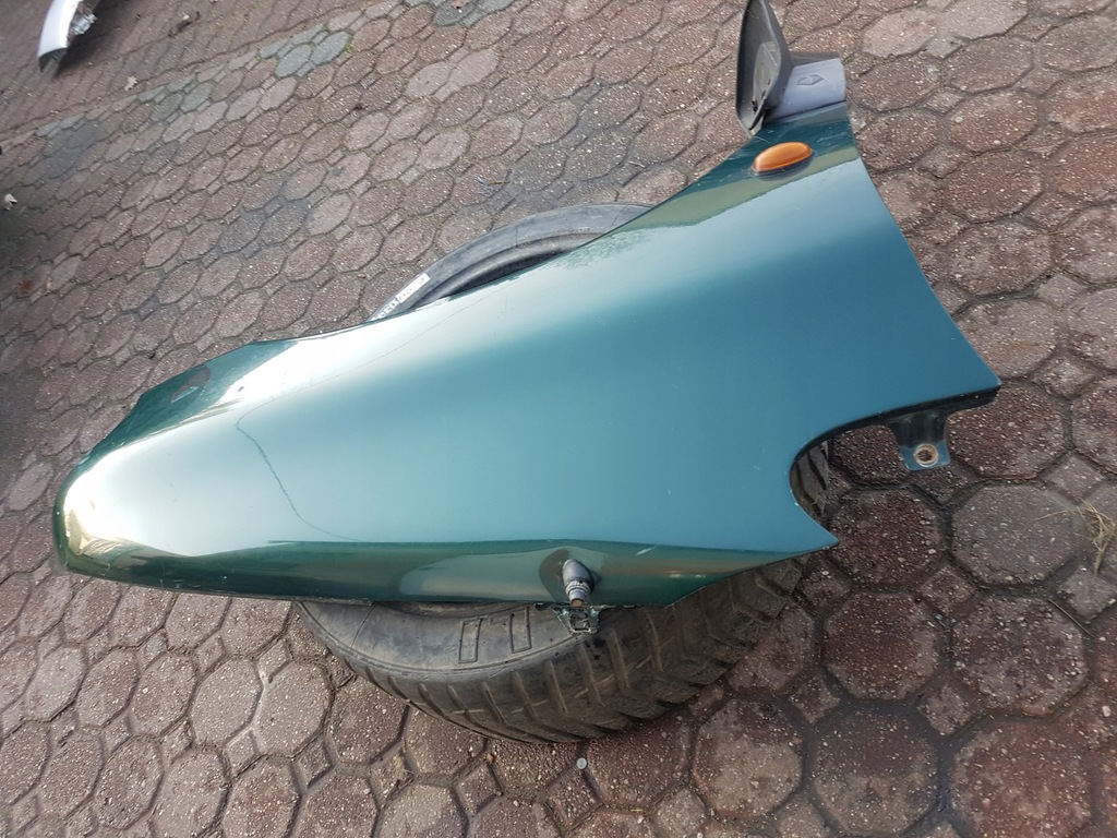 фото №7, Крила правий dodge caravan 96-00