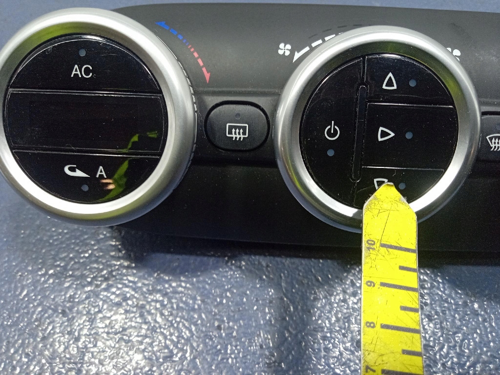 фото №9, Alfa romeo giulietta перемикач кондиціонера обдув 156099936