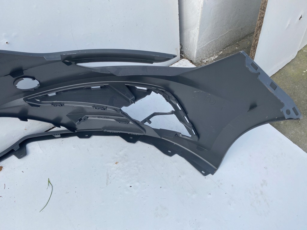 Renault megane e-tech бампер передний перед 2020- Недорого