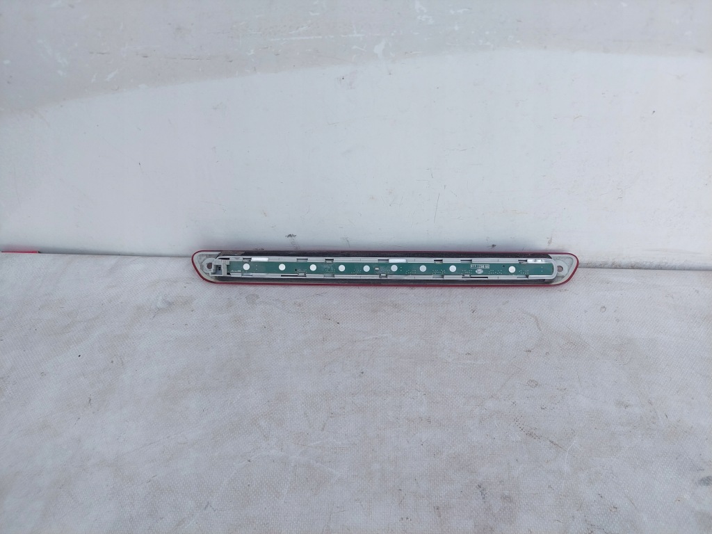 Свет стоп третий средний mercedes sprinter w910 910 2018- a9109066800 Оригинал