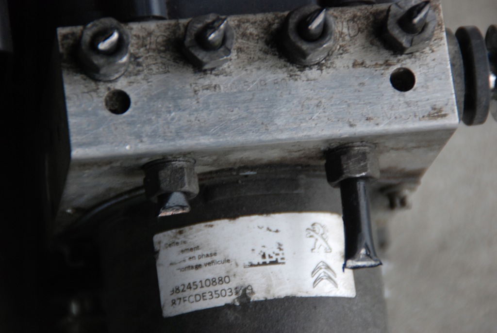 фото №4, Насос abs 0265258933 citroen jumpy iii 16-