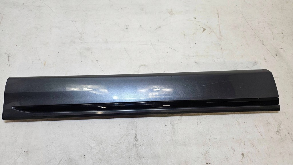 фото №1, Молдинг дверь правая перед передняя audi q8 4m8853960