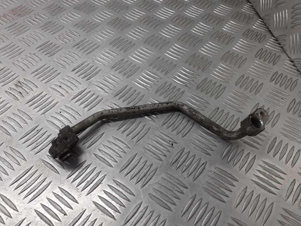 фото №1, Шланг кондиционера toyota yaris verso 1.4 d4d