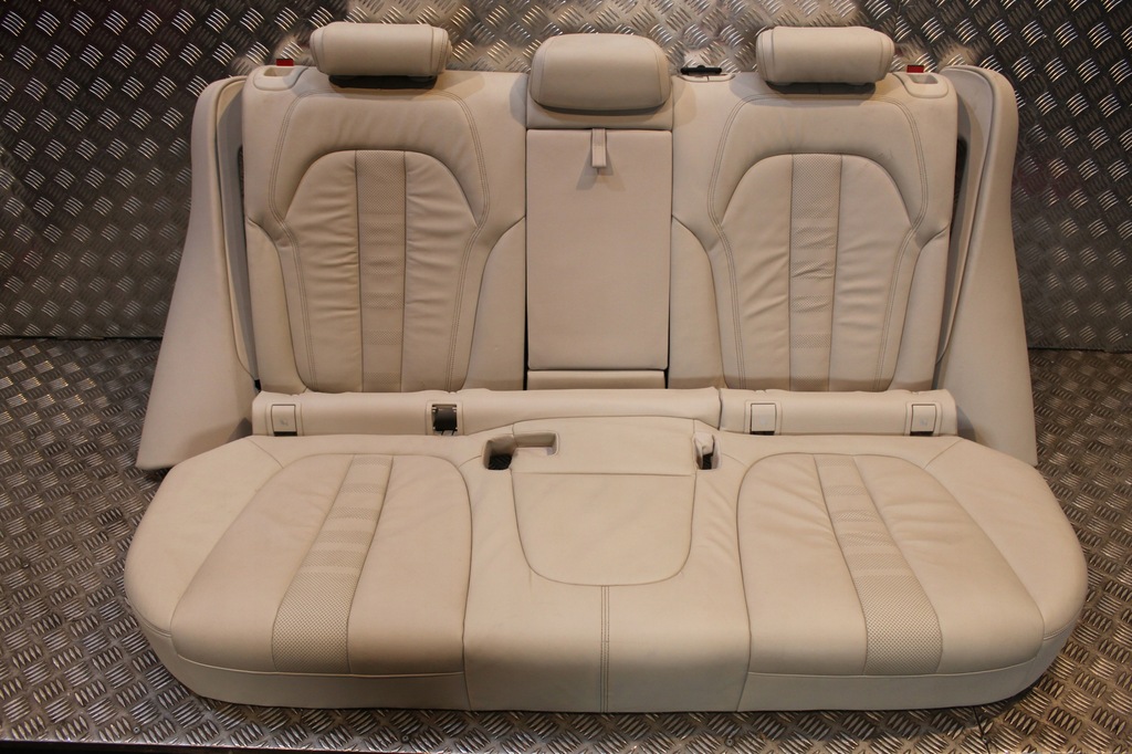 фото №12, Bmw x5 g05 sport оббивка сидіння підігрів заднє сидіння