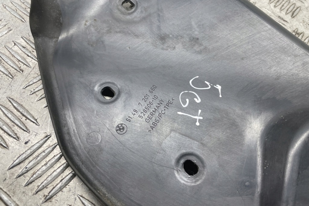 фото №7, Правый пластик крышки багажника bmw 5 gran turismo f07 7201660 3.0l дизель