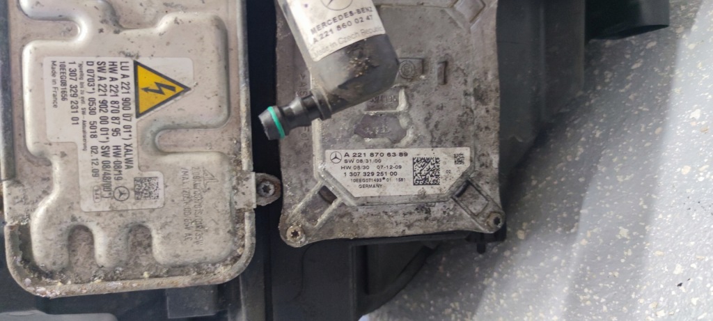 фото №10, Mercedes w221 лампа права передня ксенон lift uk