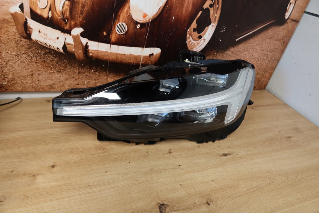 фото №1, Volvo xc60 ii lift full led 32404705 левая лампа lampy9