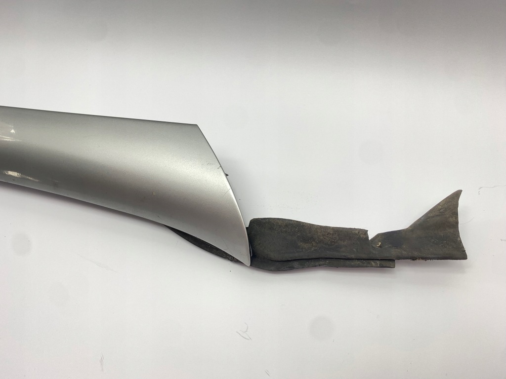 Молдинг захист накладка зовнішня ліва стійка a mercedes w140 1406980189 Недорого