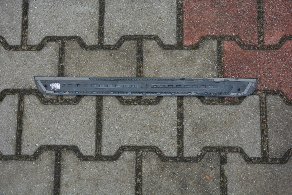 фото №9, Молдинг порог правый перед audi a6 c7 4g0853374