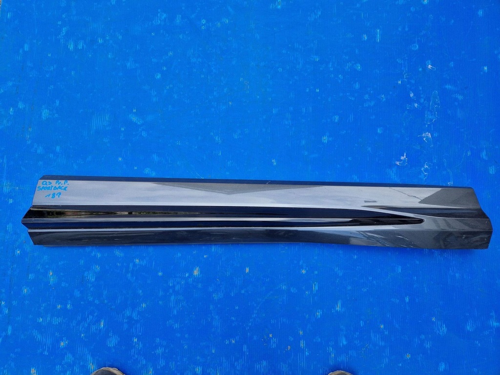 фото №1, Молдинг na двері права przrdnia audi q3 ii 2018r-