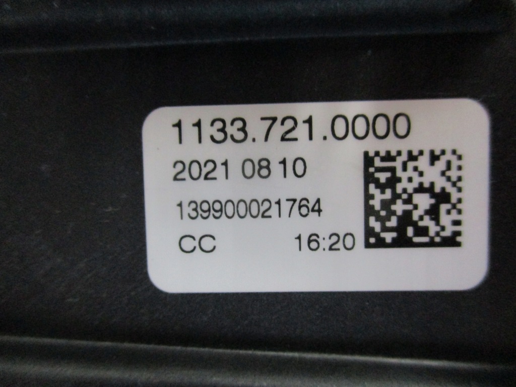 фото №15, Лампы лампа volvo led fh 23752806 23752809