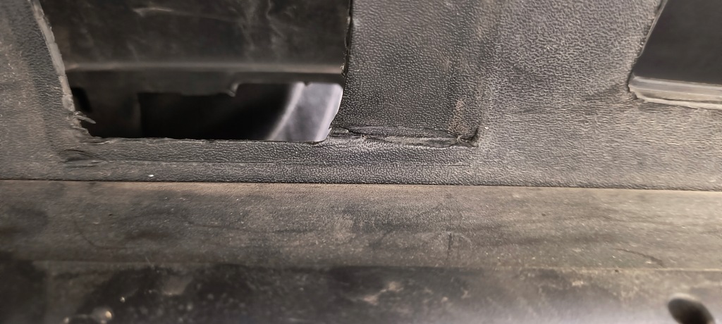 фото №13, Диффузор спойлер накладка бампера задняя porsche taycan 9j1