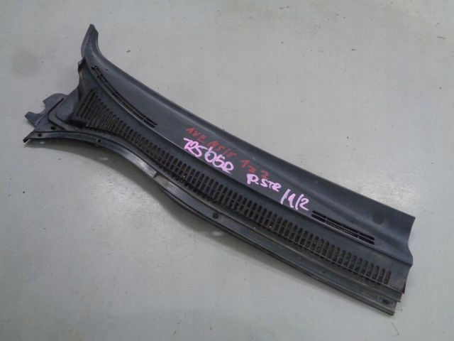 фото №1, Toyota avensis t25 захист жабо правий перед