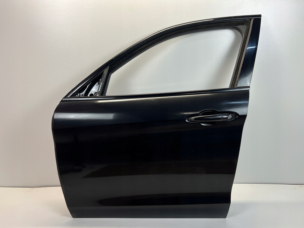 фото №1, Alfa romeo stelvio дверь правое левая перед