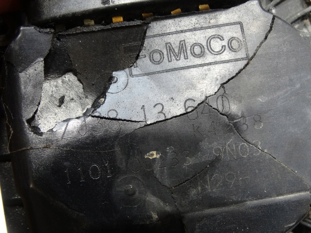 фото №9, Дросельна заслінка mazda 2 de 1.3 62kw 2011r. 5двері zj38 13 640