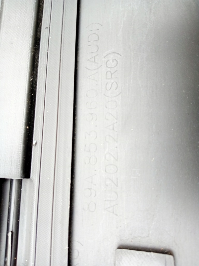 фото №5, Audi q4 e tron права молдинг двері перед 89a853960a