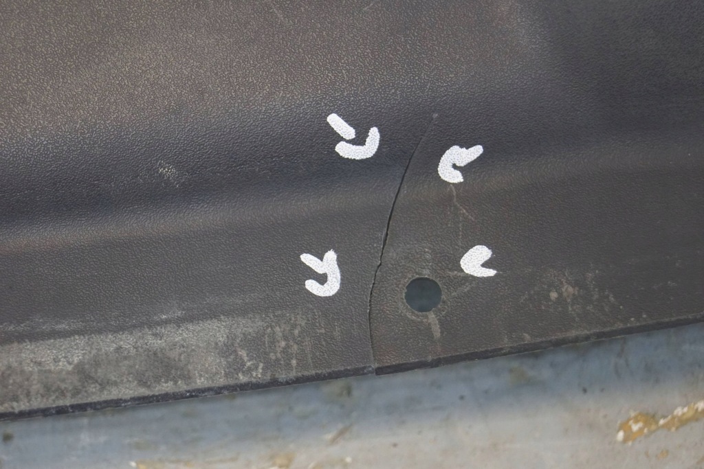 Накладка поперечина передній ford focus mk2 рестайлінг  8m51-16613-aa h165 Зі Шроту