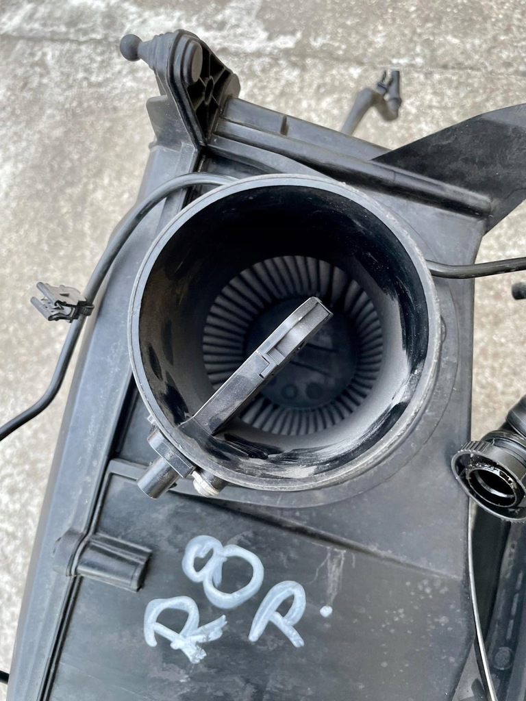 фото №13, Audi r8 ii 4s 5.2 fsi huracan корпус фільтра повітря права ліва фільтр