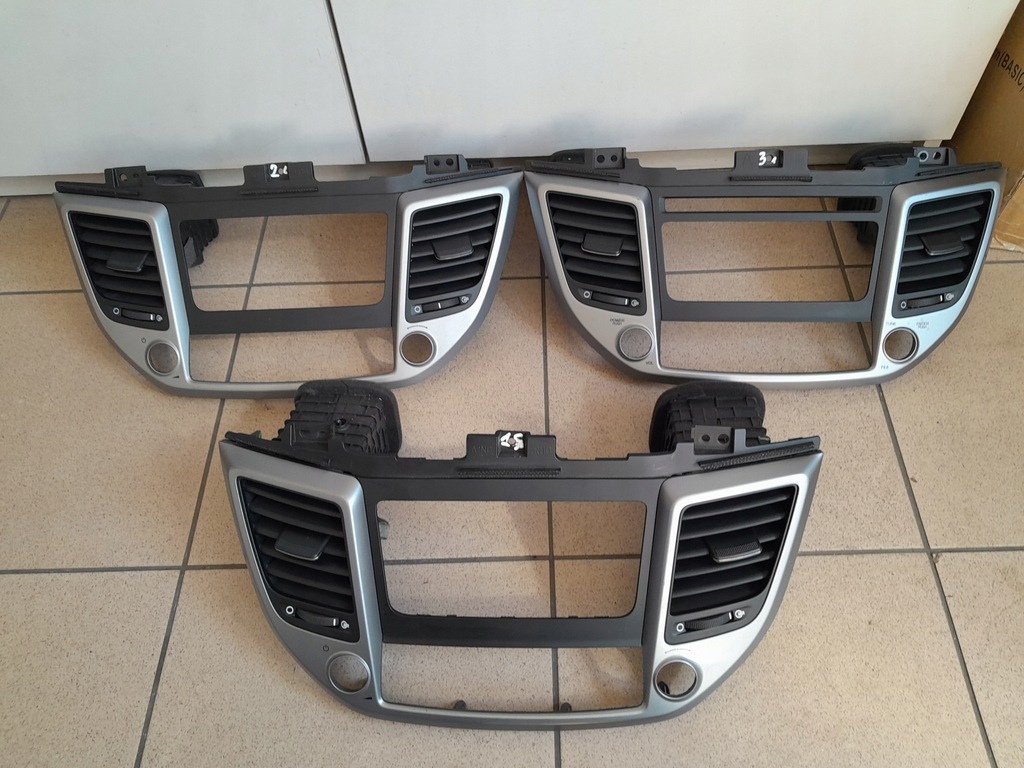 фото №1, Hyundai tucson ii 2015-18 рамка радіо навігації