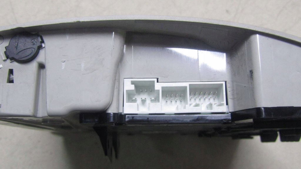 фото №7, Mercedes w176 лампа освещение кабины a0009004108