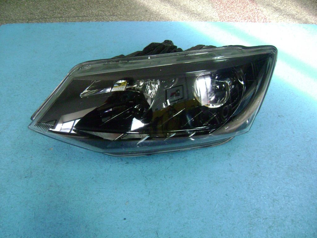 фото №1, Лампа передня ліва skoda fabia 3