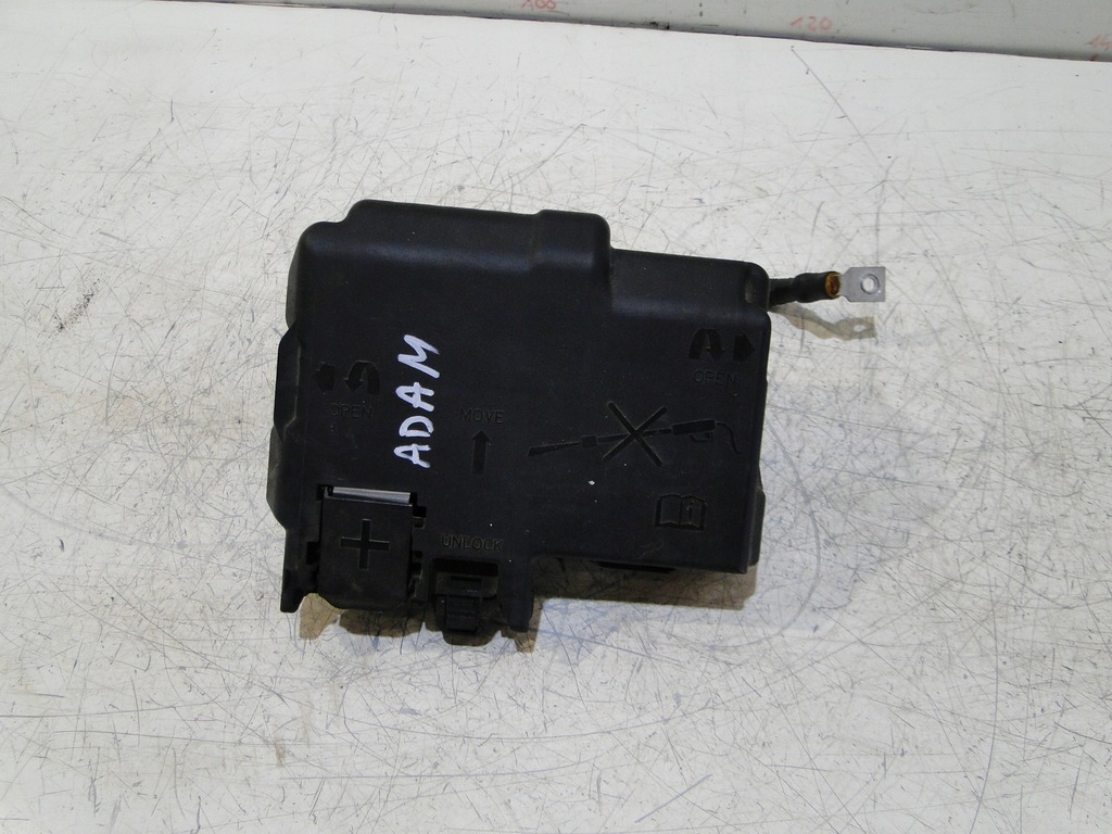 фото №3, Opel adam клемма плюсовая 13371567